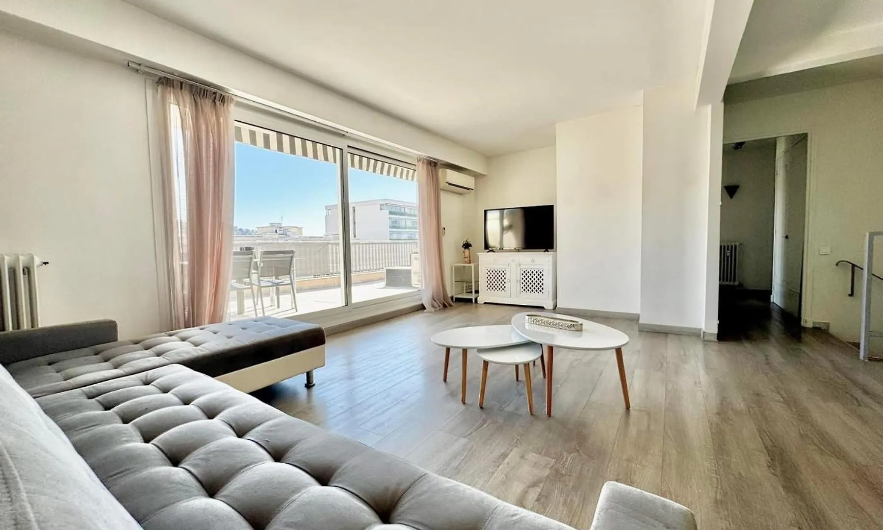 Bel Appartement 84M2 Avec Terrasse Et Parking Cannes