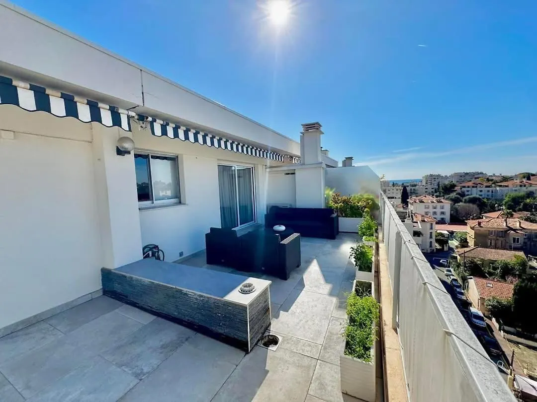 Bel Appartement 84M2 Avec Terrasse Et Parking Cannes