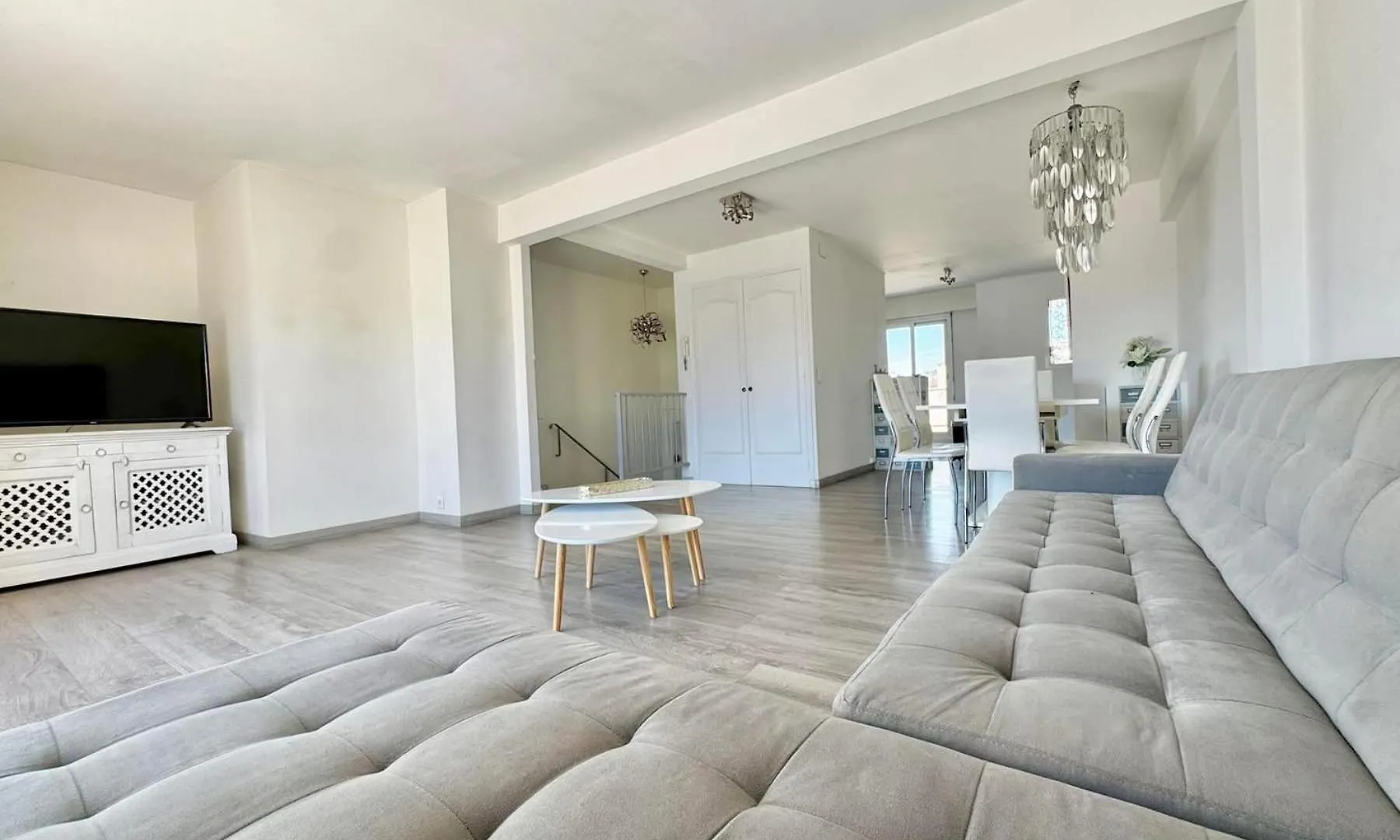 Bel Appartement 84M2 Avec Terrasse Et Parking Cannes France
